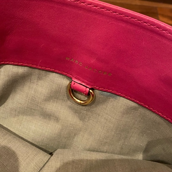 Marc Jacobs Shoulder Bag - Picture 5 of 8